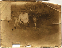 Murdoch Munro and his sister Mary (Mairi) near Ardcharnich (Scotland), circa 1920-1930